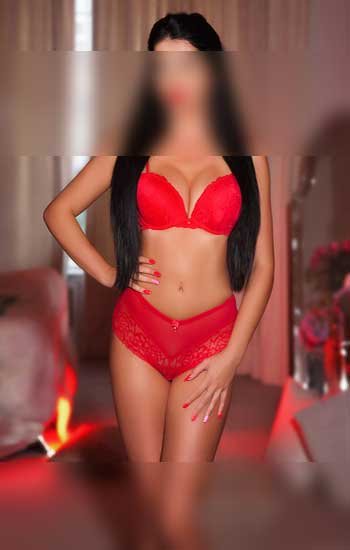 Amateur Girls Escorts Mayfair Gardens