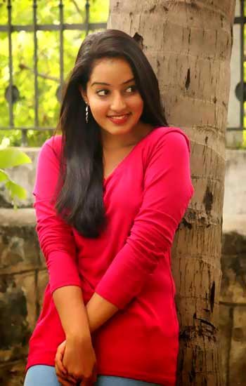 Brunette Girls Escorts Greater Kailash Part 1