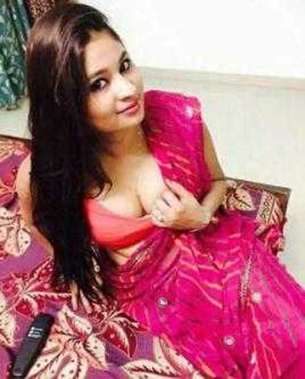 Busty Escort Model Town