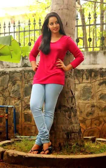 Cheap Escort Chhatarpur