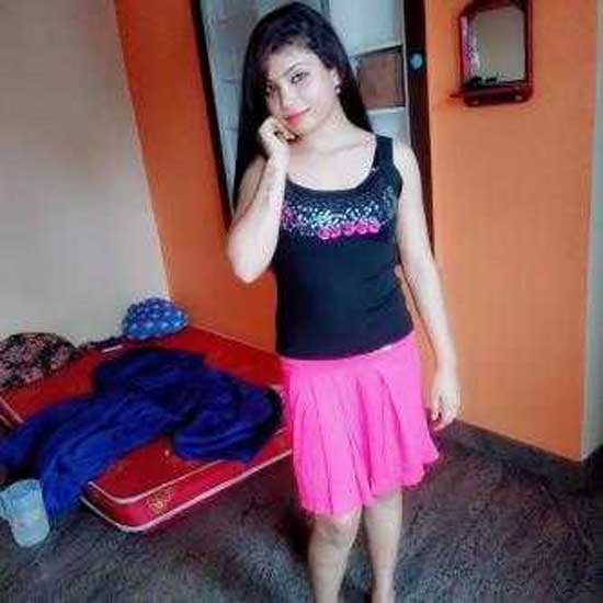 Crew Girl Call Girls Paharganj