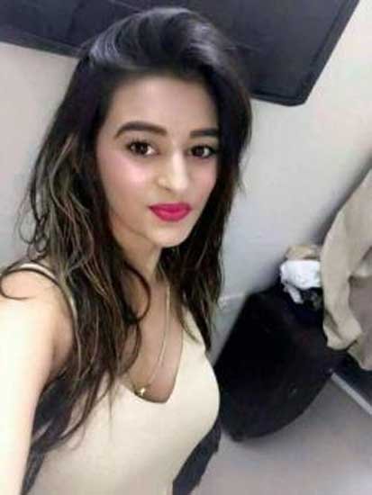 Cute Escort Girl South Delhi