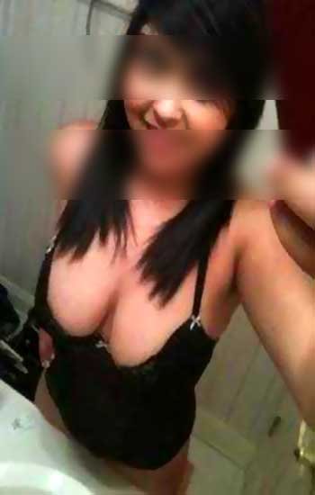 Educated Escort Majnu Ka Tilla