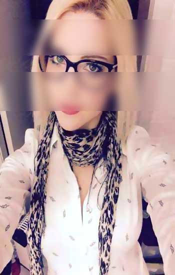 Flight Attendant Escorts Service Green Park