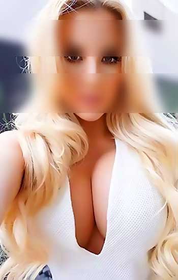 Hot And Sexy Escort RK Puram