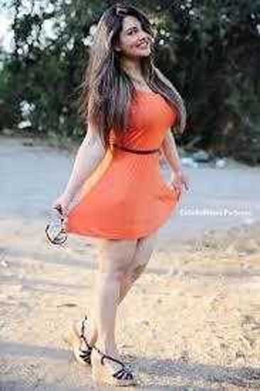 Housewife Escort South Delhi