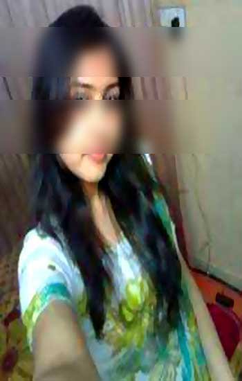 Slim Escort Girl Dwarka