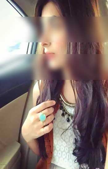 Soft Escort Girl Golf Links