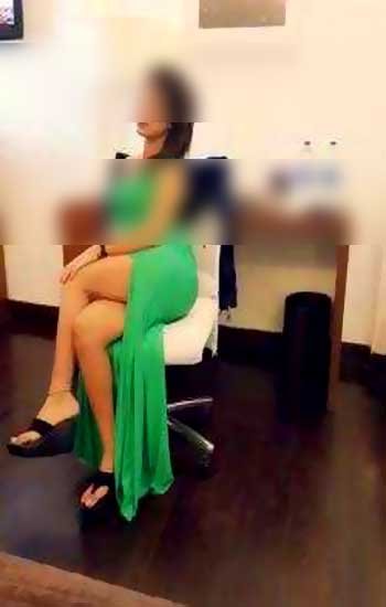 Soft Escort Girl Preet Vihar