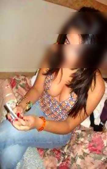 Soft Escorts Service Chhatarpur