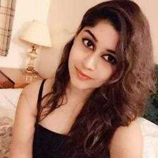 Tiny Escort Girl South Extension