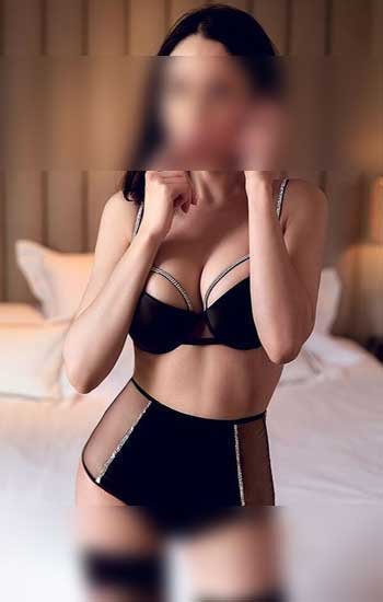 Young Escort Girl Majnu Ka Tilla