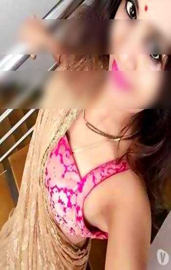 bavita-call-girl-escort-service-in-delhi